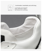 Load image into Gallery viewer, Men&#39;s soft sole breathable running shoes
