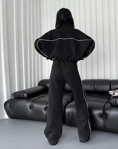 Women Casual Sports Sweatshirt and Jogger Pants (2-piece Set)