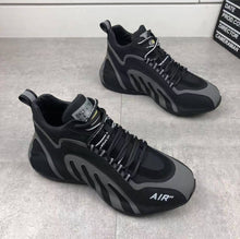 Load image into Gallery viewer, Men&#39;s soft sole breathable running shoes
