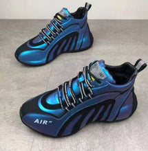 Load image into Gallery viewer, Men&#39;s soft sole breathable running shoes
