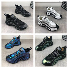 Load image into Gallery viewer, Men&#39;s soft sole breathable running shoes
